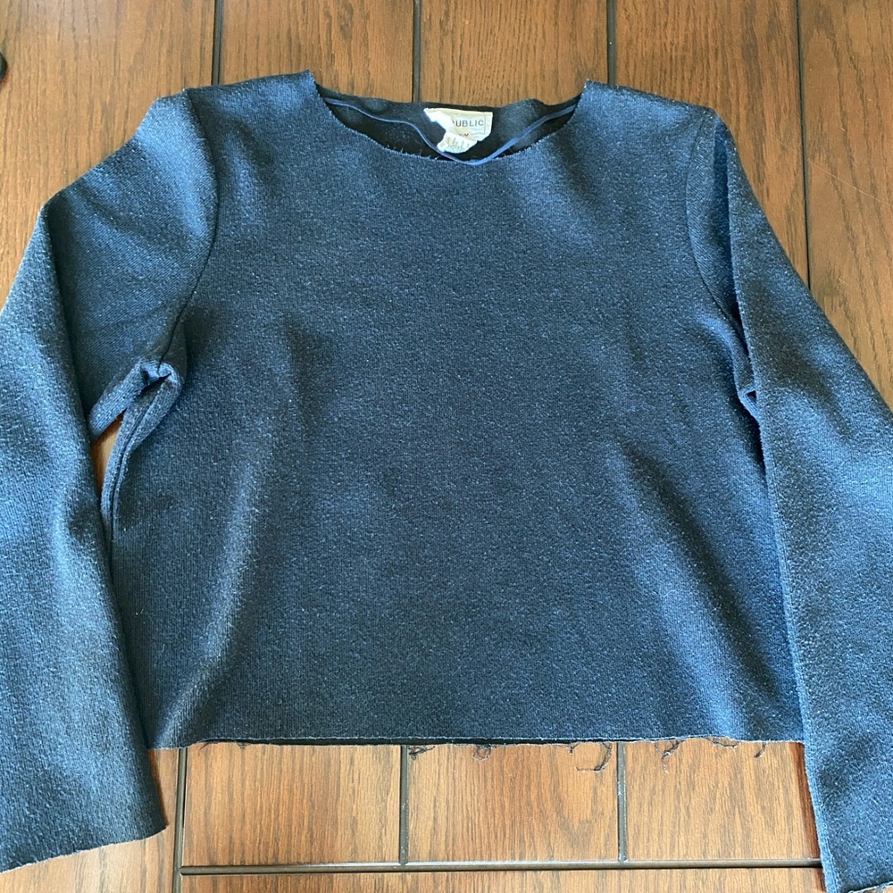 Cropped sweater